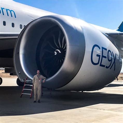 ge9x size|General Electric GE9X .